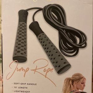 Jessica Simpson Jump Rope